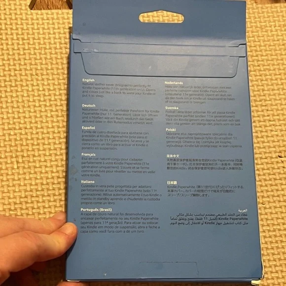 NWT Amazon Kindle Paperwhite Navy Leather COVER ONLY - Picture 3 of 10